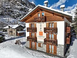 Lo Scoiattolo Hotel