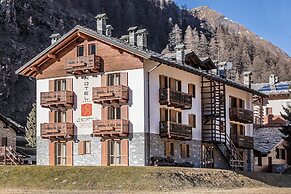 Lo Scoiattolo Hotel