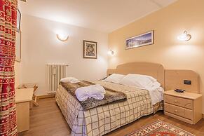 Lo Scoiattolo Hotel