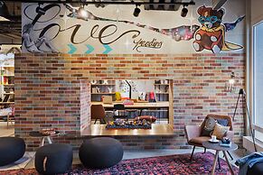 MOXY Berlin Humboldthain Park