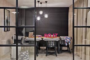 MOXY Berlin Humboldthain Park