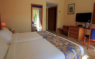 The Kairaba Beach Hotel