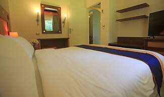 The Kairaba Beach Hotel