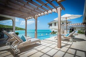 Blue Waters Resort & Spa