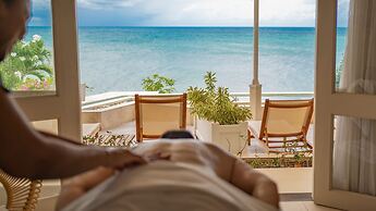 Blue Waters Resort & Spa