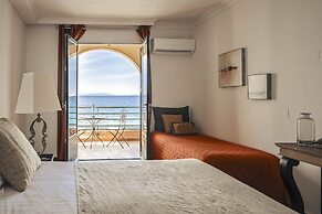Surplage Hôtel Cavalière