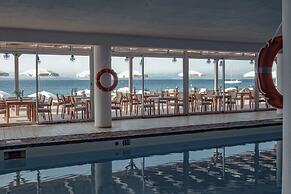Surplage Hôtel Cavalière