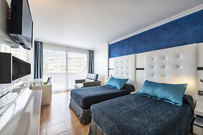 Salles Hotel Marina Portals