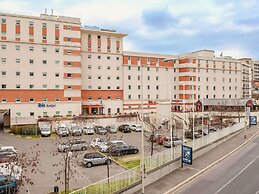 ibis Paris Défense Courbevoie