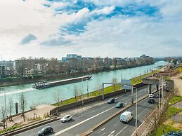 ibis Paris Défense Courbevoie