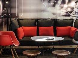 ibis Paris Défense Courbevoie