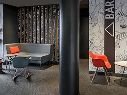 ibis Paris Défense Courbevoie