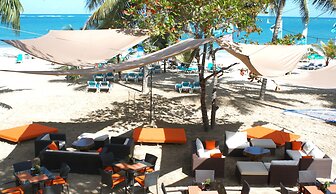 Hotel Villa Taina