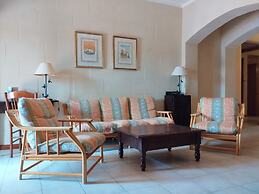 Cornucopia Hotel