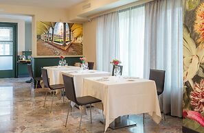 Hotel Sangallo Palace