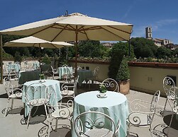 Hotel Sangallo Palace