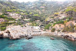 Boutique Hotel Torre di Cala Piccola