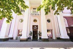 Hotel Academy