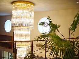 Hotel Academy