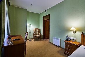 Hotel Academy