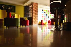 Parrotel Beach Resort