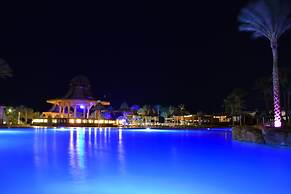 Parrotel Beach Resort