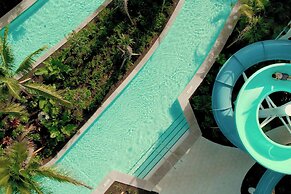 The Ritz-Carlton Naples, Tiburón