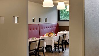 Hotel Mediterranee