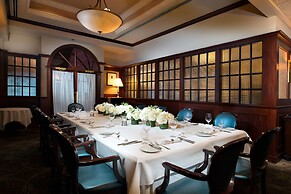 Hotel Grand Pacific