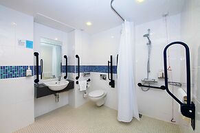 Holiday Inn Express Southampton - West by IHG