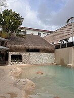 Hotel Xbalamqué Boutique & Spa