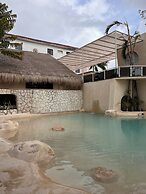 Hotel Xbalamqué Boutique & Spa