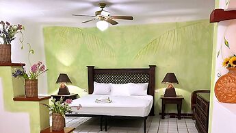 Hotel Xbalamqué Boutique & Spa