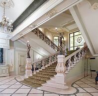 Hotel Bristol