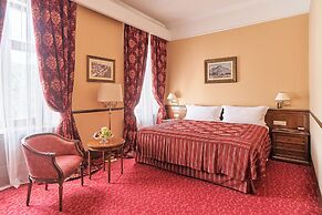 Hotel Bristol