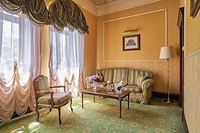 Hotel Bristol