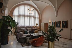 Home Hotel Christian IV