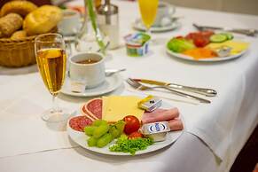 Confour Hotel