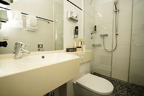 Hotel Scala Frankfurt City