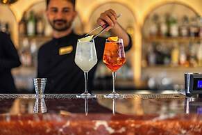 9Hotel Cesari