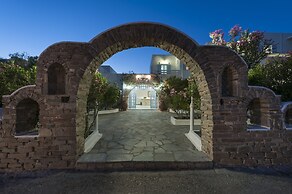 Narges Hotel