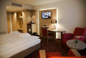 Hotel Alarun Munich by Mayburgh
