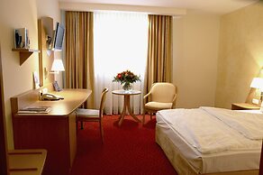 Hotel Alarun Munich by Mayburgh