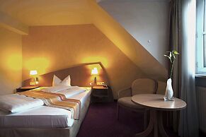 Hotel Alarun Munich by Mayburgh