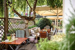 Bauer Hotel & Restaurant