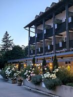 Bauer Hotel & Restaurant
