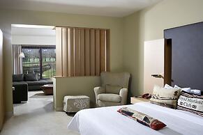 Elite City Resort
