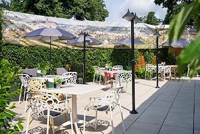 NOVALIS Hotel Dresden by AURUM