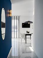 Kouros Hotel & Suites