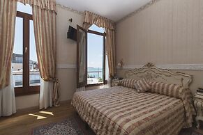 Hotel Riviera